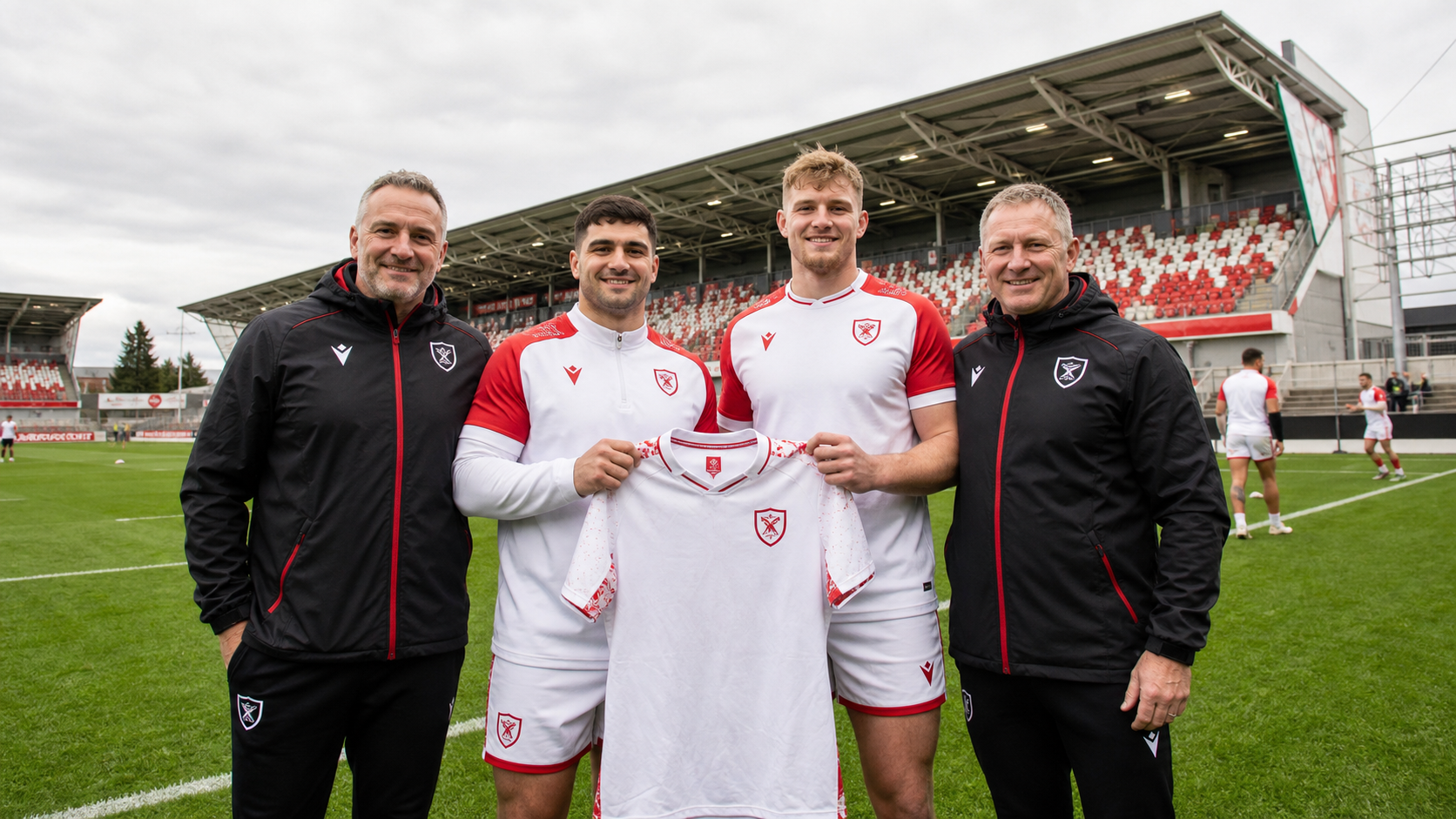 Ulster Rugby Sign Daniel Hawkshaw and Martin Moloney Ahead of New URC Season